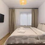 Apartment Old Town Urban Nest