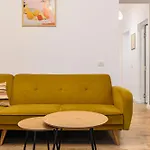 Apartment Old Town Urban Nest