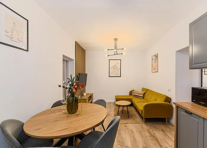 Apartment Old Town Urban Nest Brasov